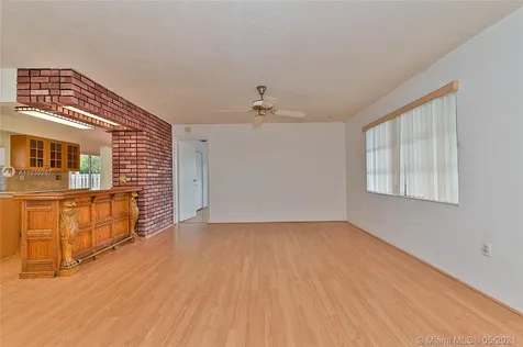 8902 NW 24th Place Sunrise FL 33322
