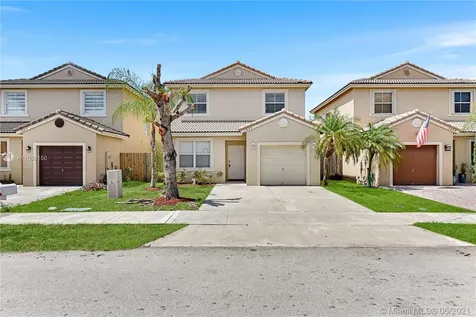 1895 SE 15th Street Homestead FL 33035