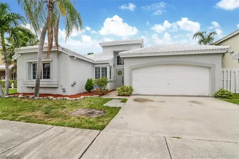 10191 SW 9th Lane Pembroke Pines FL 33025
