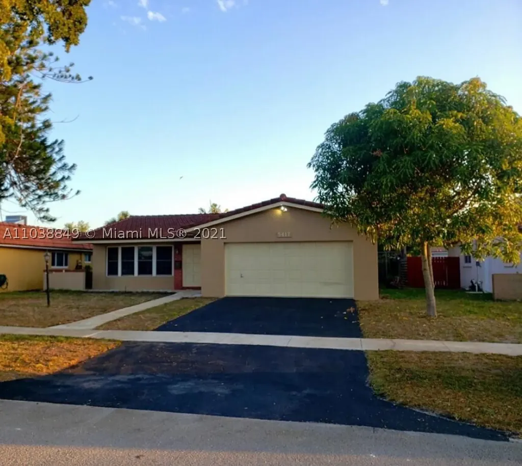 5417 Mckinley Street Hollywood FL 33021