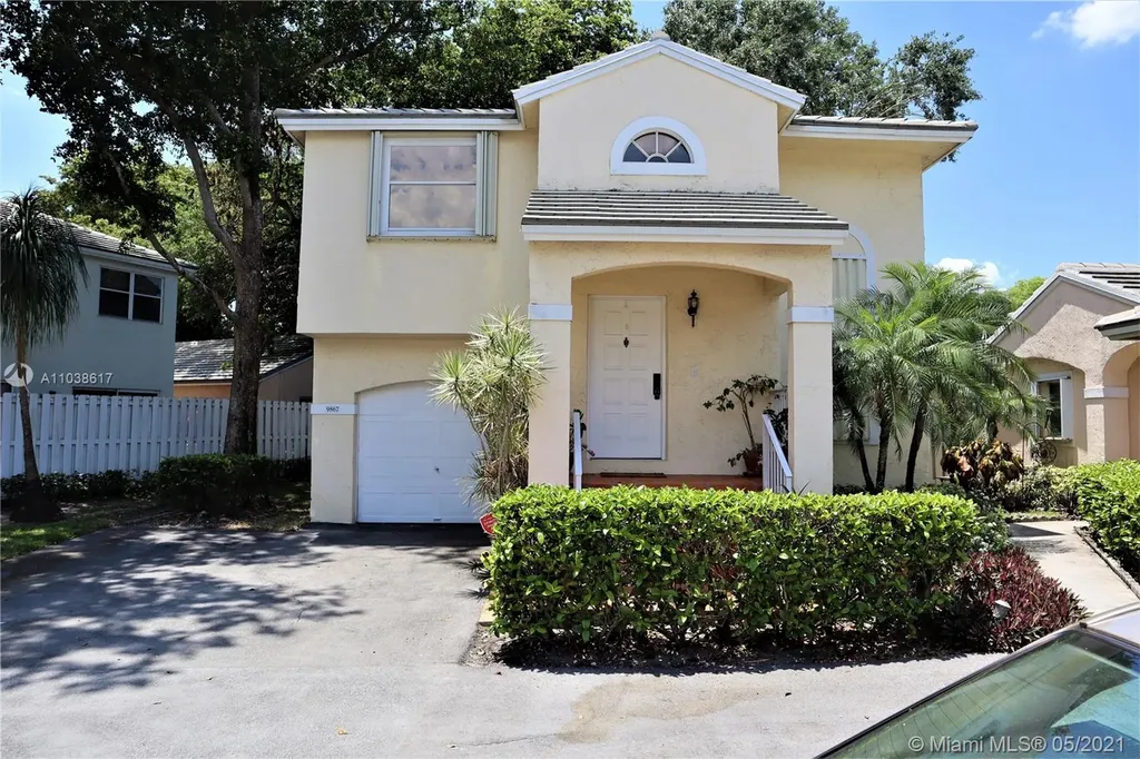 9867 NW 2nd Street Plantation FL 33324