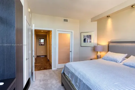 1330 West Avenue Miami Beach FL 33139
