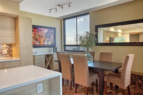1330 West Avenue Miami Beach FL 33139