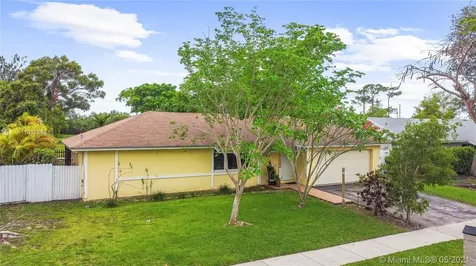 11380 SW 118th Street Miami FL 33176