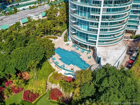2127 Brickell Avenue Miami FL 33129