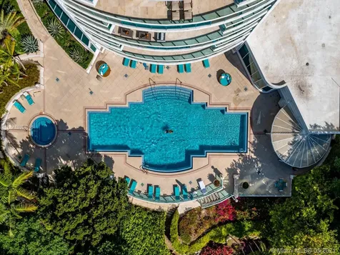2127 Brickell Avenue Miami FL 33129
