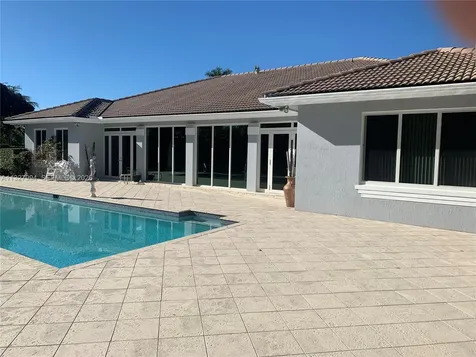 7625 SW 75th Avenue Miami FL 33143