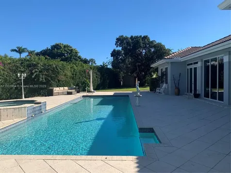 7625 SW 75th Avenue Miami FL 33143