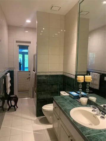 7625 SW 75th Avenue Miami FL 33143