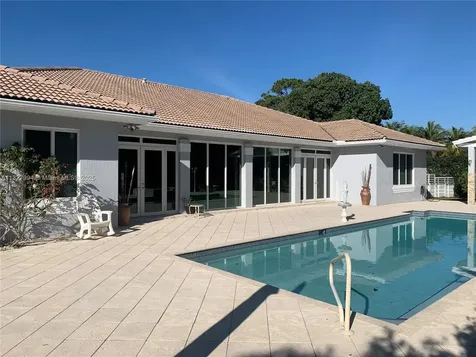 7625 SW 75th Avenue Miami FL 33143