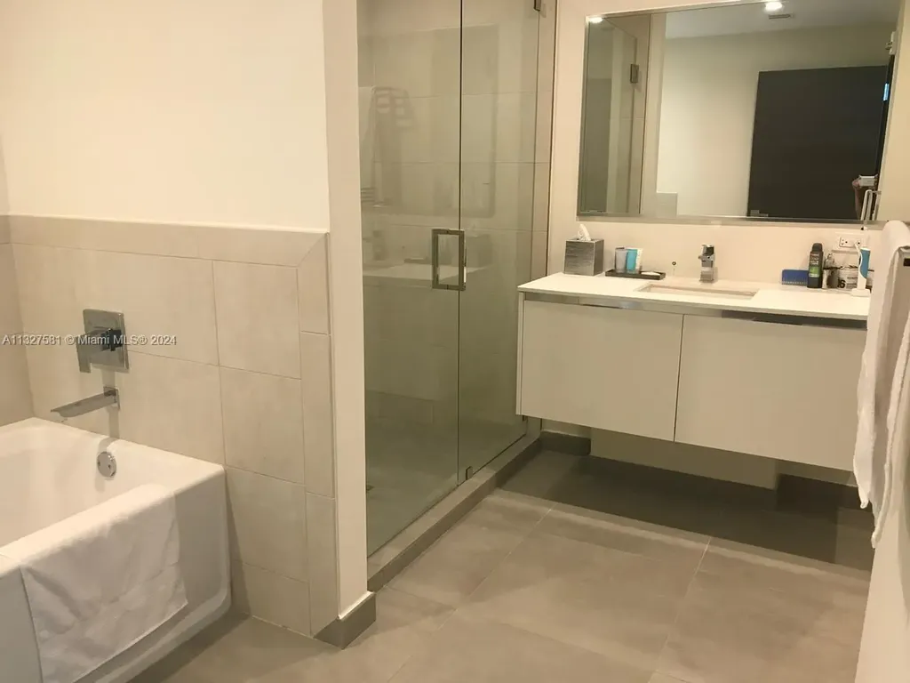 777 N Ocean Drive Hollywood FL 33019