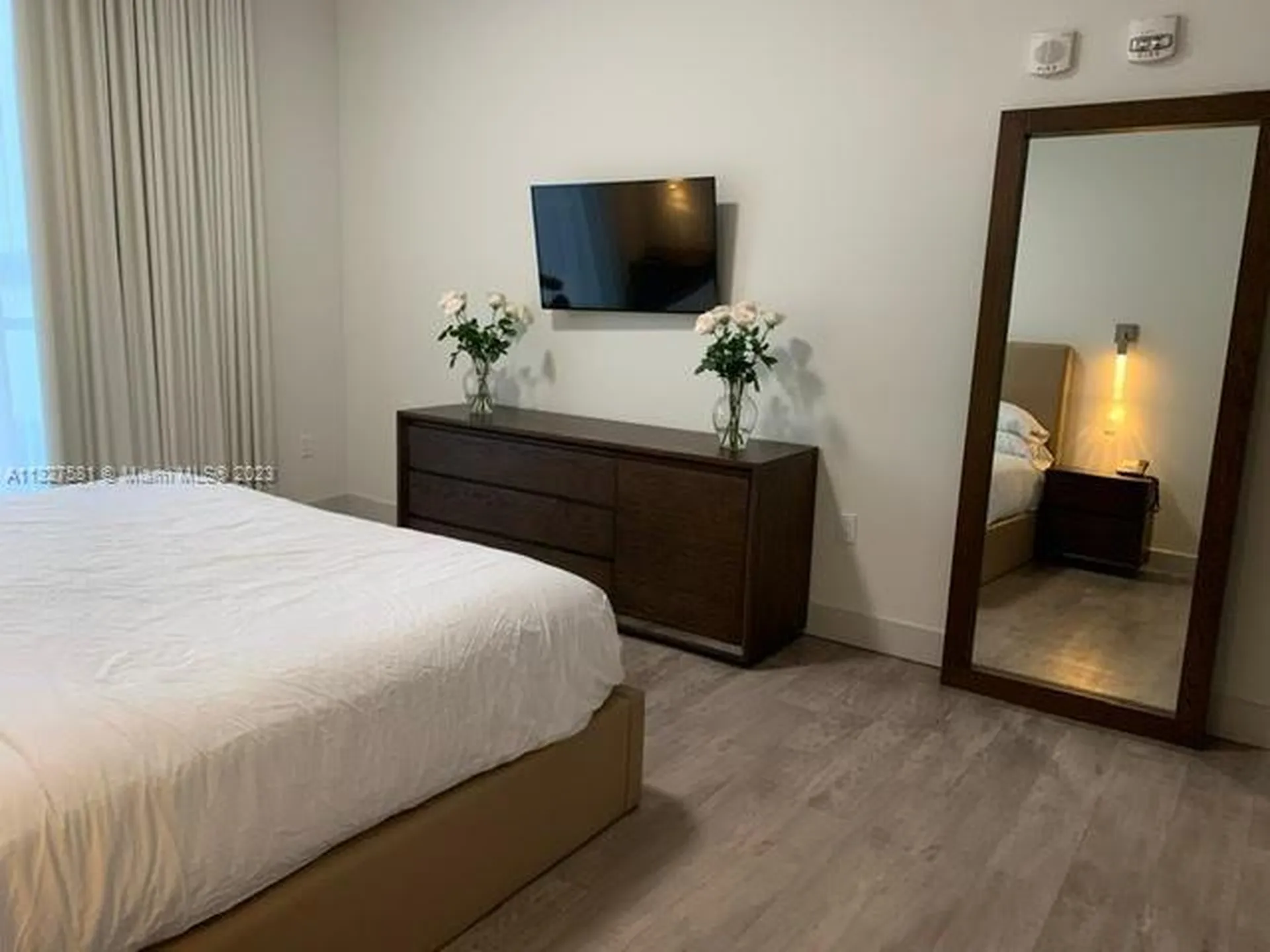 777 N Ocean Drive Hollywood FL 33019