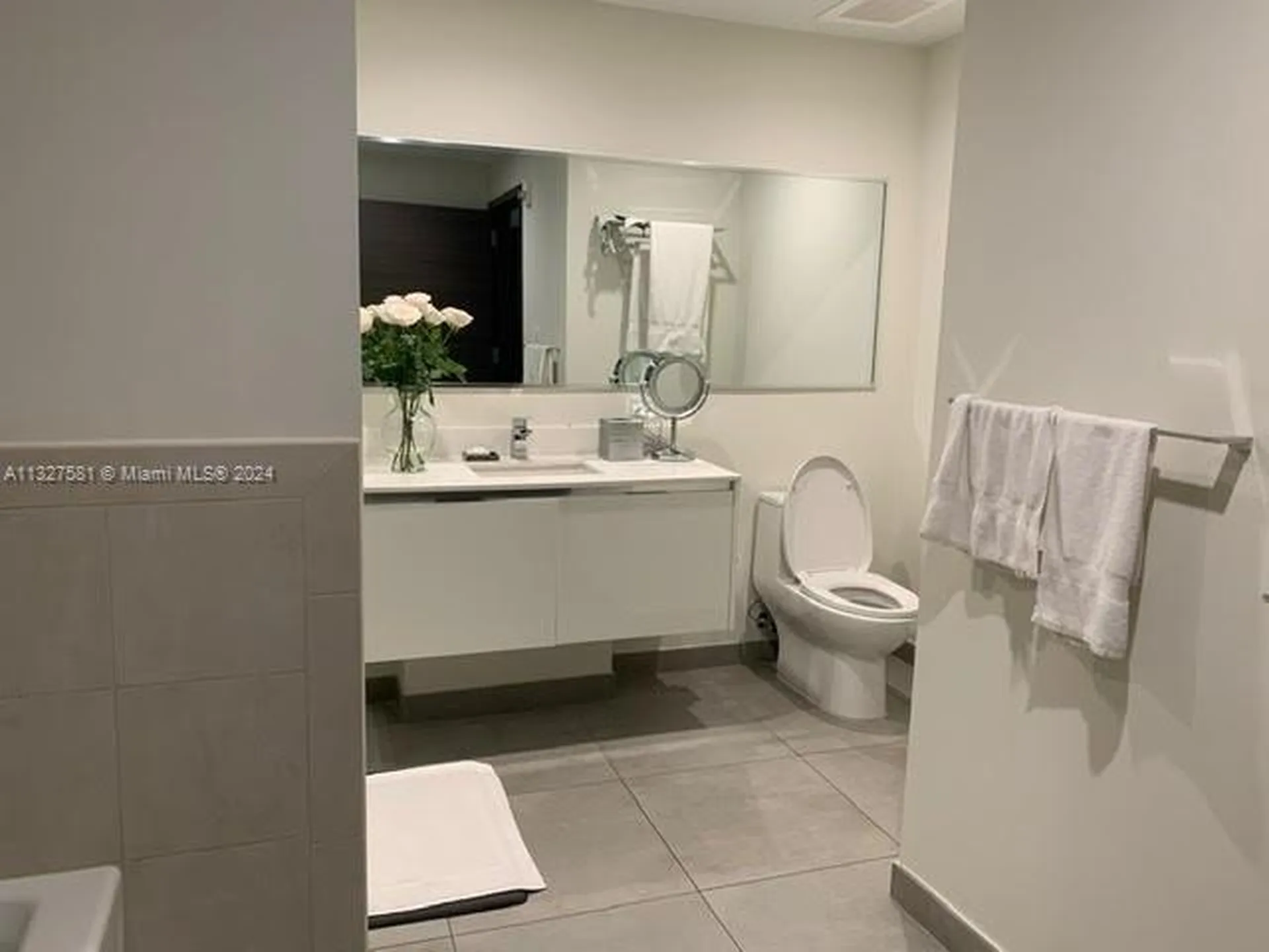 777 N Ocean Drive Hollywood FL 33019