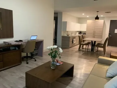 777 N Ocean Drive Hollywood FL 33019