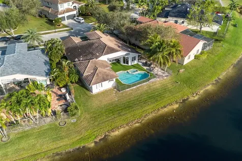 1272 Ginger Circle Weston FL 33326