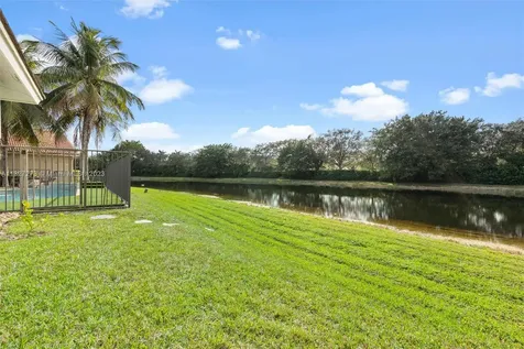 1272 Ginger Circle Weston FL 33326