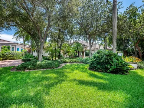 7805 Los Pinos Circle Coral Gables FL 33143