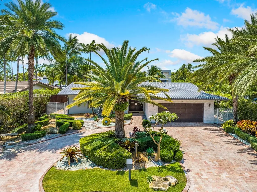 2130 NE 122nd Road North Miami FL 33181