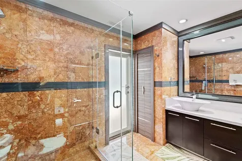 2130 NE 122nd Road North Miami FL 33181