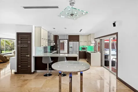 2130 NE 122nd Road North Miami FL 33181