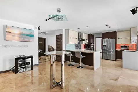 2130 NE 122nd Road North Miami FL 33181