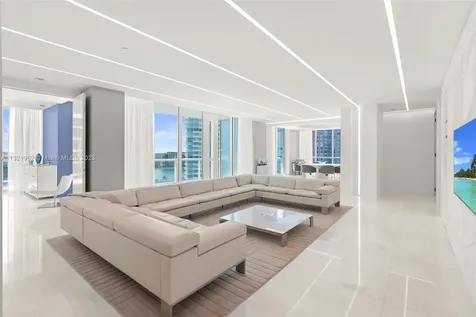 50 S Pointe Drive Miami Beach FL 33139
