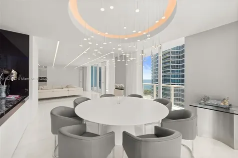 50 S Pointe Drive Miami Beach FL 33139