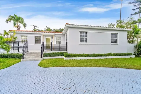 8351 SW 27th Street Miami FL 33155