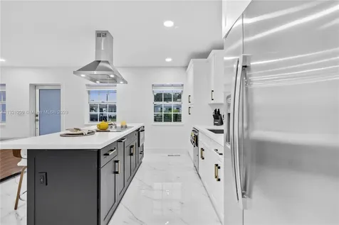 8351 SW 27th Street Miami FL 33155