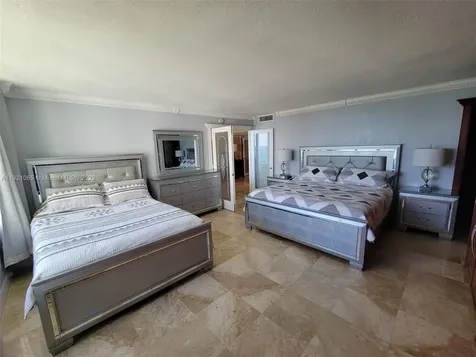 5151 Collins Avenue Miami Beach FL 33140