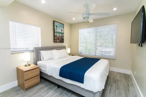 1120 N 13th Terrace Hollywood FL 33019