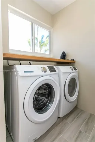 1120 N 13th Terrace Hollywood FL 33019