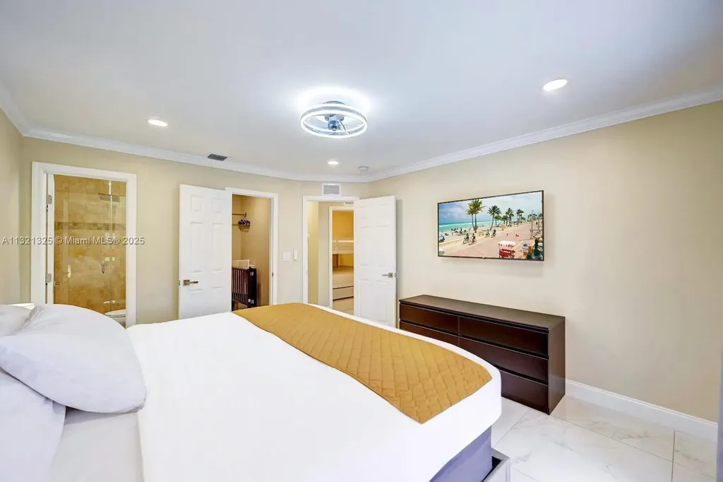 1020 N 13th Terrace Hollywood FL 33019