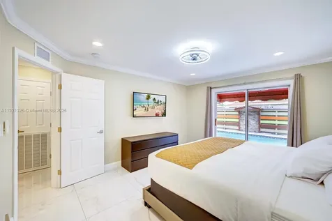 1020 N 13th Terrace Hollywood FL 33019