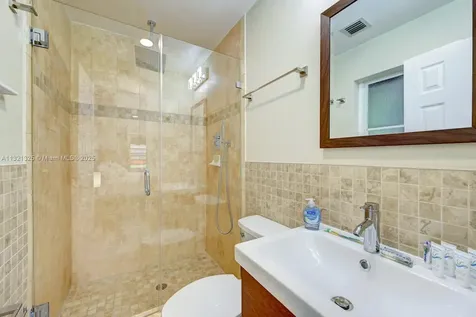 1020 N 13th Terrace Hollywood FL 33019