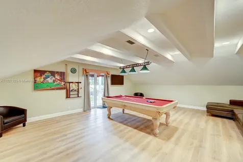 1020 N 13th Terrace Hollywood FL 33019