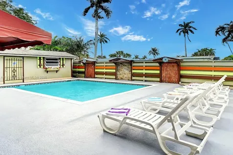1020 N 13th Terrace Hollywood FL 33019