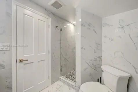 1020 N 13th Terrace Hollywood FL 33019