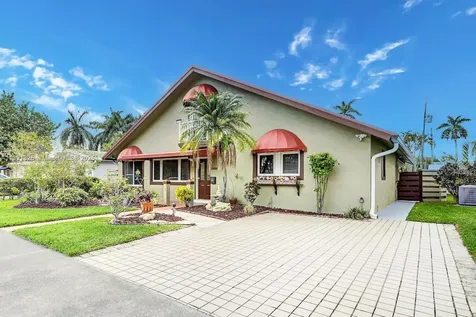 1020 N 13th Terrace Hollywood FL 33019