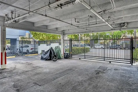 1033 Lenox Avenue Miami Beach FL 33139