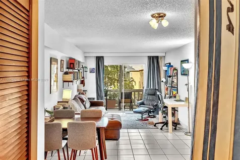 1033 Lenox Avenue Miami Beach FL 33139
