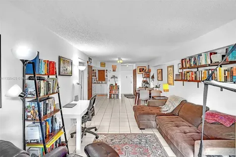 1033 Lenox Avenue Miami Beach FL 33139