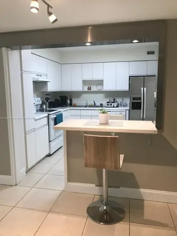 5151 Collins Avenue Miami Beach FL 33140