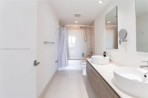 121 NE 34th Street Miami FL 33137
