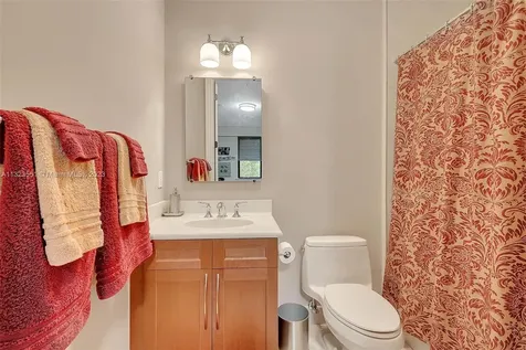6226 Paradise Point Drive Palmetto Bay FL 33157