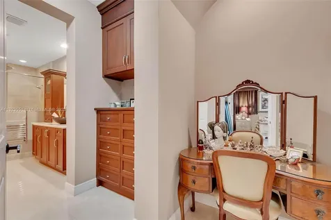 6226 Paradise Point Drive Palmetto Bay FL 33157