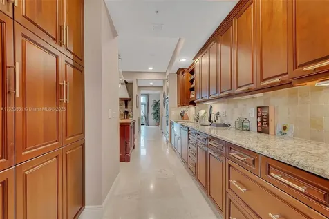 6226 Paradise Point Drive Palmetto Bay FL 33157