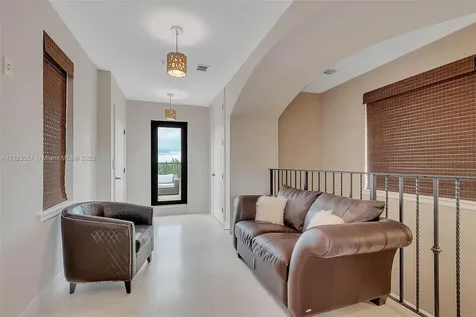 6226 Paradise Point Drive Palmetto Bay FL 33157