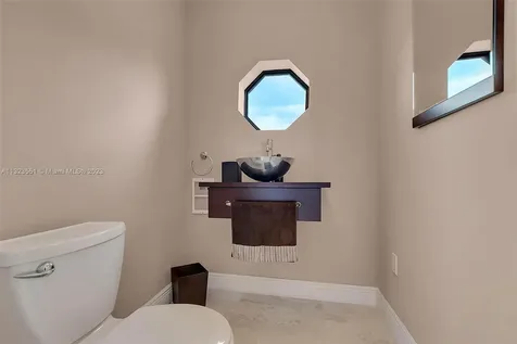 6226 Paradise Point Drive Palmetto Bay FL 33157