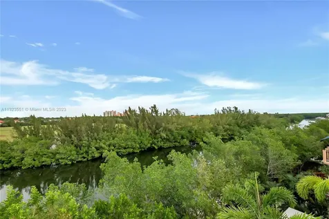 6226 Paradise Point Drive Palmetto Bay FL 33157
